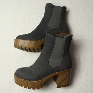BP. Jillyan Platform Chelsea Boots